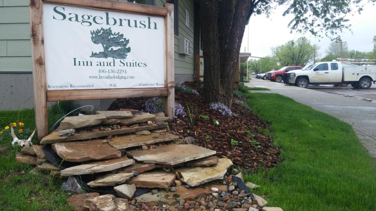 Sagebrush Inn & Suites Broadus Exterior photo